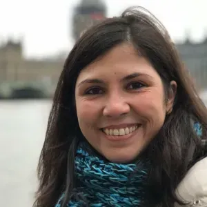 Empregada doméstica - limpezas e roupa