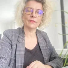 Accompagnant éducatif et social à branderion