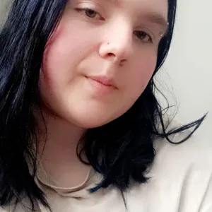 Young Babysitter Looking For Experience