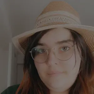 Baby-sitter expérimentée aux alentours de Besançon
