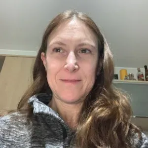 MAMAN RESPONSABLE POUR CHERCHER DES ENFANTS