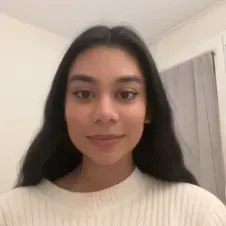 Baby-sitter dynamique et expérimentée à Paris