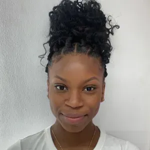 Baby-sitter expérimentée en Guadeloupe