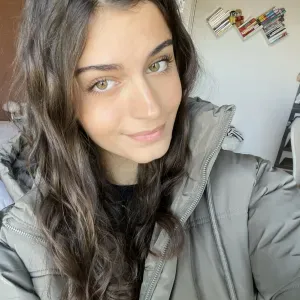 Aide à domicile compatissant pour vos ainés