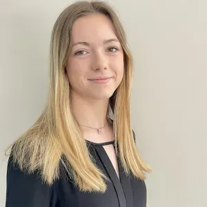 Baby-sitter très disponible sur Lyon et ses alentours