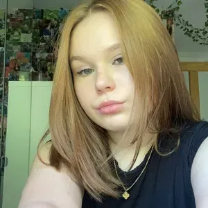I'm Maria, ready to take care of your pets