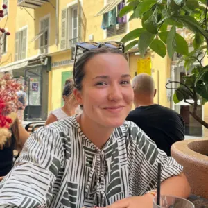 Baby-sitter ponctuelle et occasionnelle sur Paris