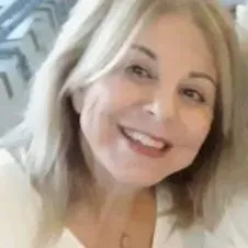 Femme  de ménage disponible et motivée 