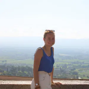 Babysitter expérimentée à Toulon