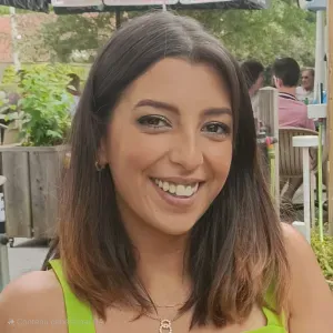 Baby-sitter bienveillante & disponible