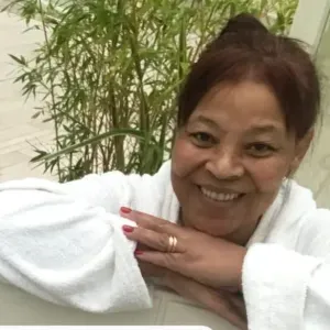 Cuidadora de Idosos, auxiliar de Gereatria 