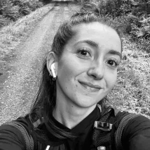 Baby-sitter à domicile - expérimentée - PAU / BAYONNE