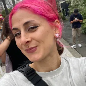 Cuidadora en Barcelona!  Confianza, cariño y diversión 