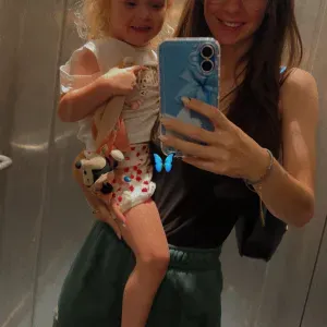 Baby sitter expérimente à val de reuil 