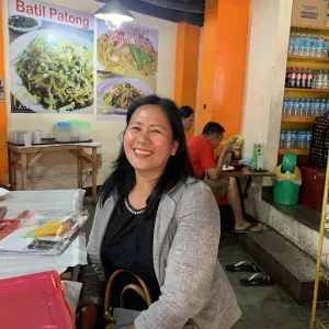 Hello future employer I'm Agnes 45 years old of age, lo thru