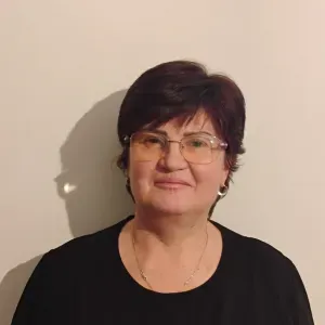 Adetto alle pulizie ,stirare e cucinare 