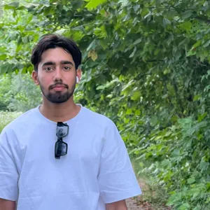 Responsible cleaners ensure cleanliness and hygiene 