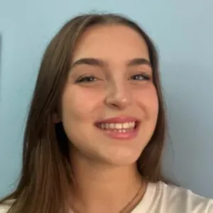 Canguro en Vigo estudiante de Educación Infantil