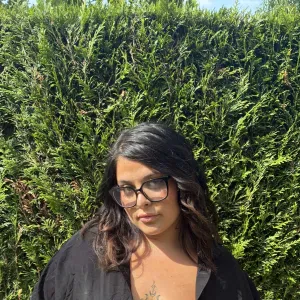 Baby-sitter expérimentée ( enfants handicapés également)