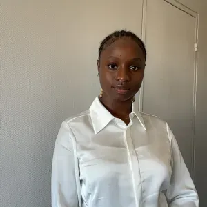 Beby sitter en étude motivé et disponible!!