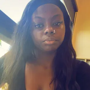 Baby-sitter expérimenté à cesson Vert-Saint-Denis 