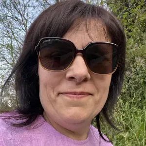 Bom dia, procuro serviço de limpeza