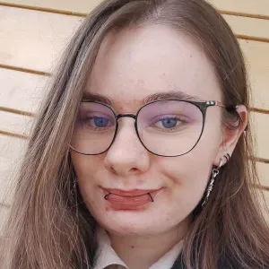 Babysiteuse experimentee qui cherche une nouvelle famille !