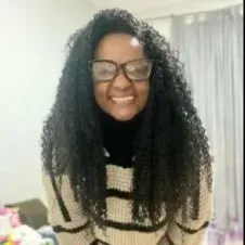 Cuidadora, amiga, auxiliar no Porto!