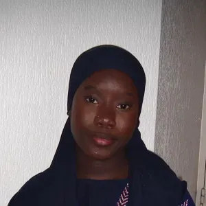 Baby-sitter expérimenté à Orléans