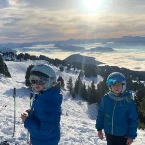 Recherche nounou à domicile pour garde enfants périscolaire