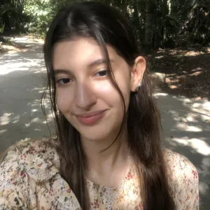 Baby-sitter expérimentée !!!!!