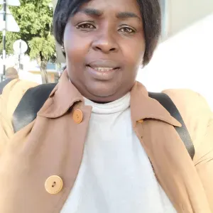 Baby-sitter profissional em Lisboa 