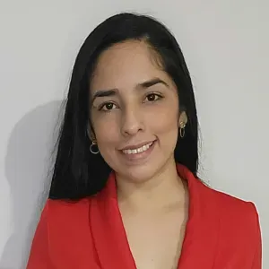 Cuidador de mascotas, paseador 