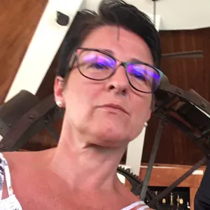 Auxiliaire de vie paris ou Seine et Marne 