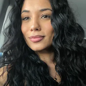 Babysitter com experiência no Brasil