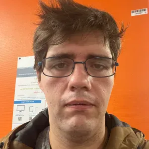 Agent d'entretien rigoureux et ponctuel 