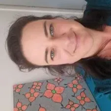 Bonjour, je suis Alice