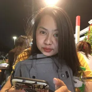 NOUNOU / AIDE À DOMICILE  - English Teacher Background