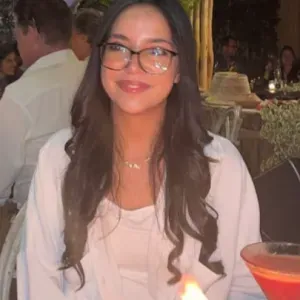 Étudiante propose babysitting sérieux à Dunkerque 