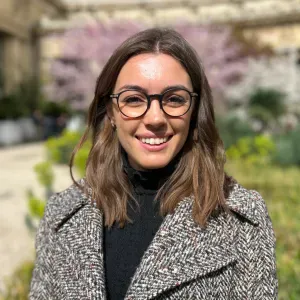 Hélène, babysitter expérimentée à Paris