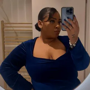 Babysitter in West Bromwich and surrounding areas 