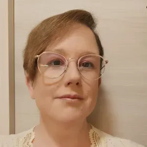 Je recherche une baby-sitter 