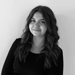 Babysitter disponible en soirée et week-end