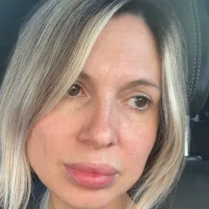 Je cherche une femme de menage