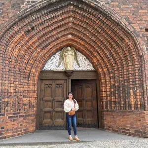 Babysitter for 3 years and willing for babysitting as well!