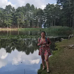 Babysitter expérimenté diplômé à Toulon 