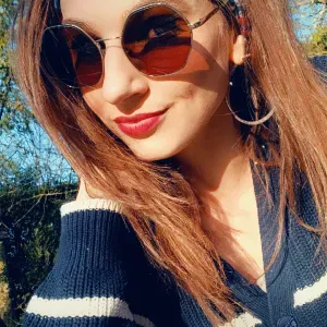 Femme de ménage sérieuse et respectueuse 