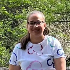 Babysitter con esperienza a Buscate