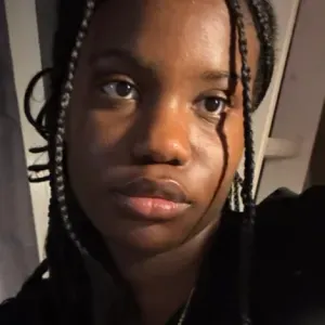  Baby-sitter sérieuse avec expérience 