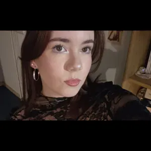 Étudiante en histoire propose soutien scolaire 